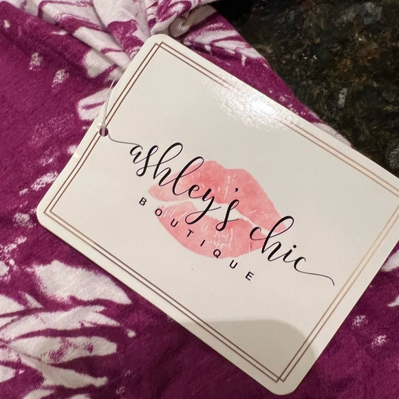 NWT American Dream Purple & White Floral Print Top - Picture 3 of 10